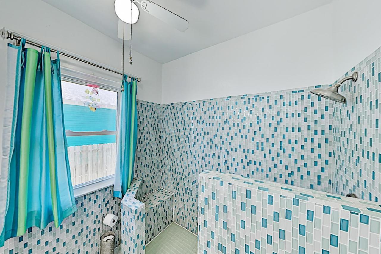 Sky Blue Beach 갤버스턴 외부 사진
